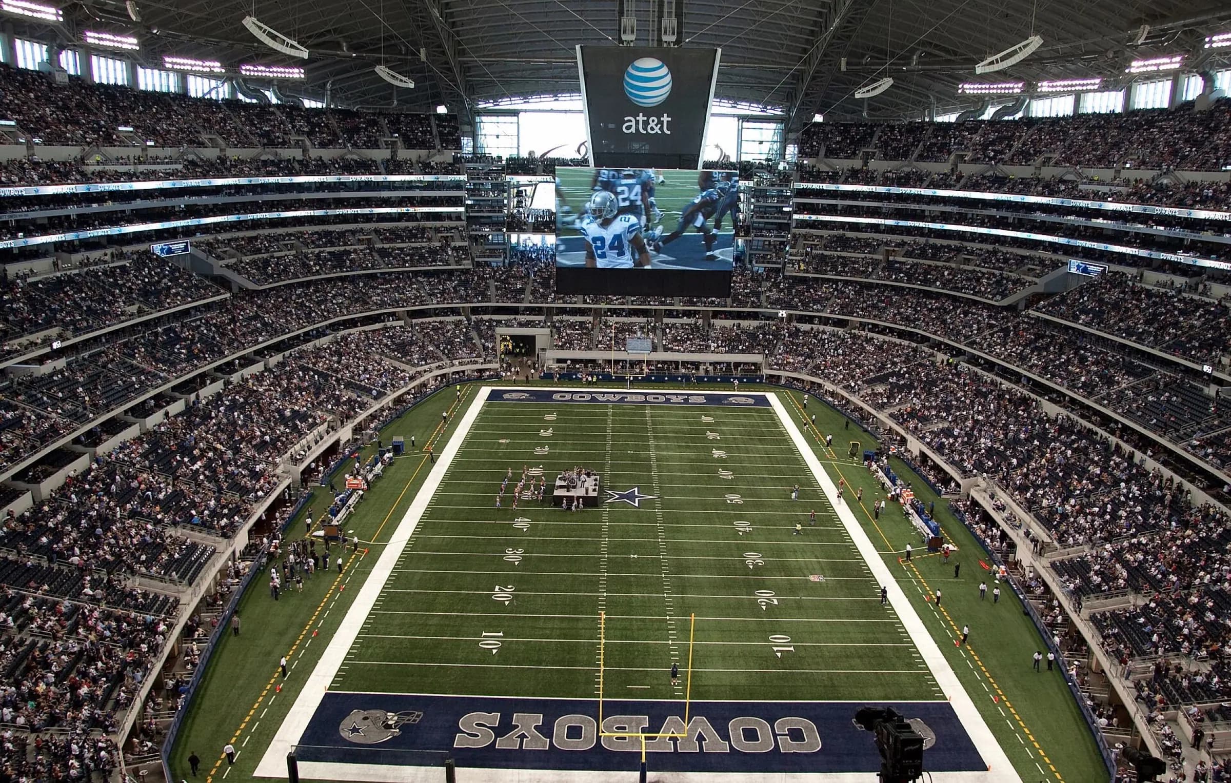 AT&T Stadium — Cowboys Stadium field.
