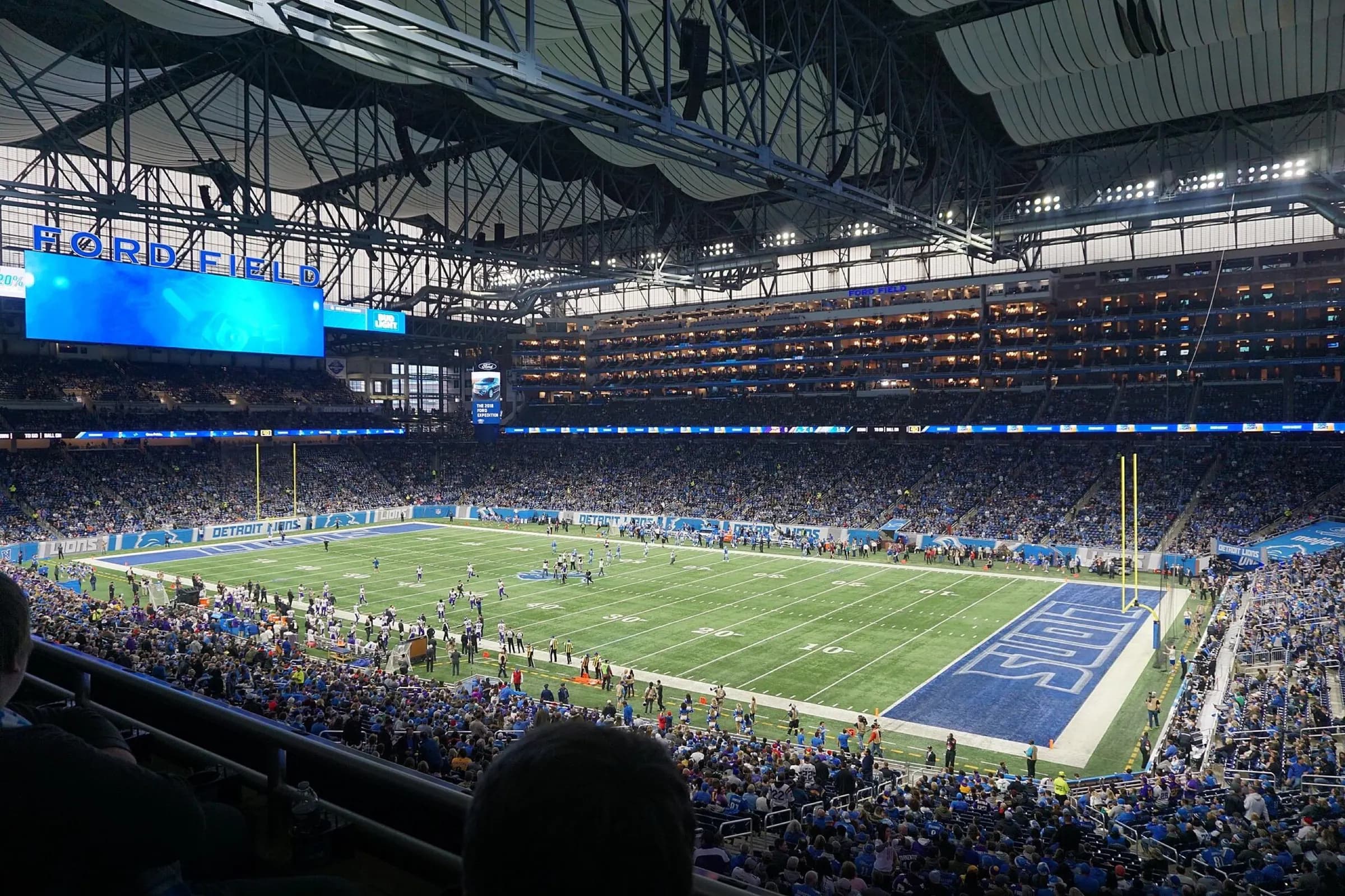 Wide view of Ford Field.