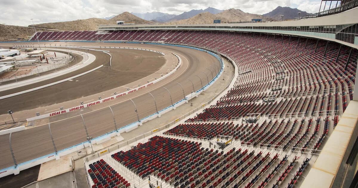 Phoenix Raceway — documentary venue view.
