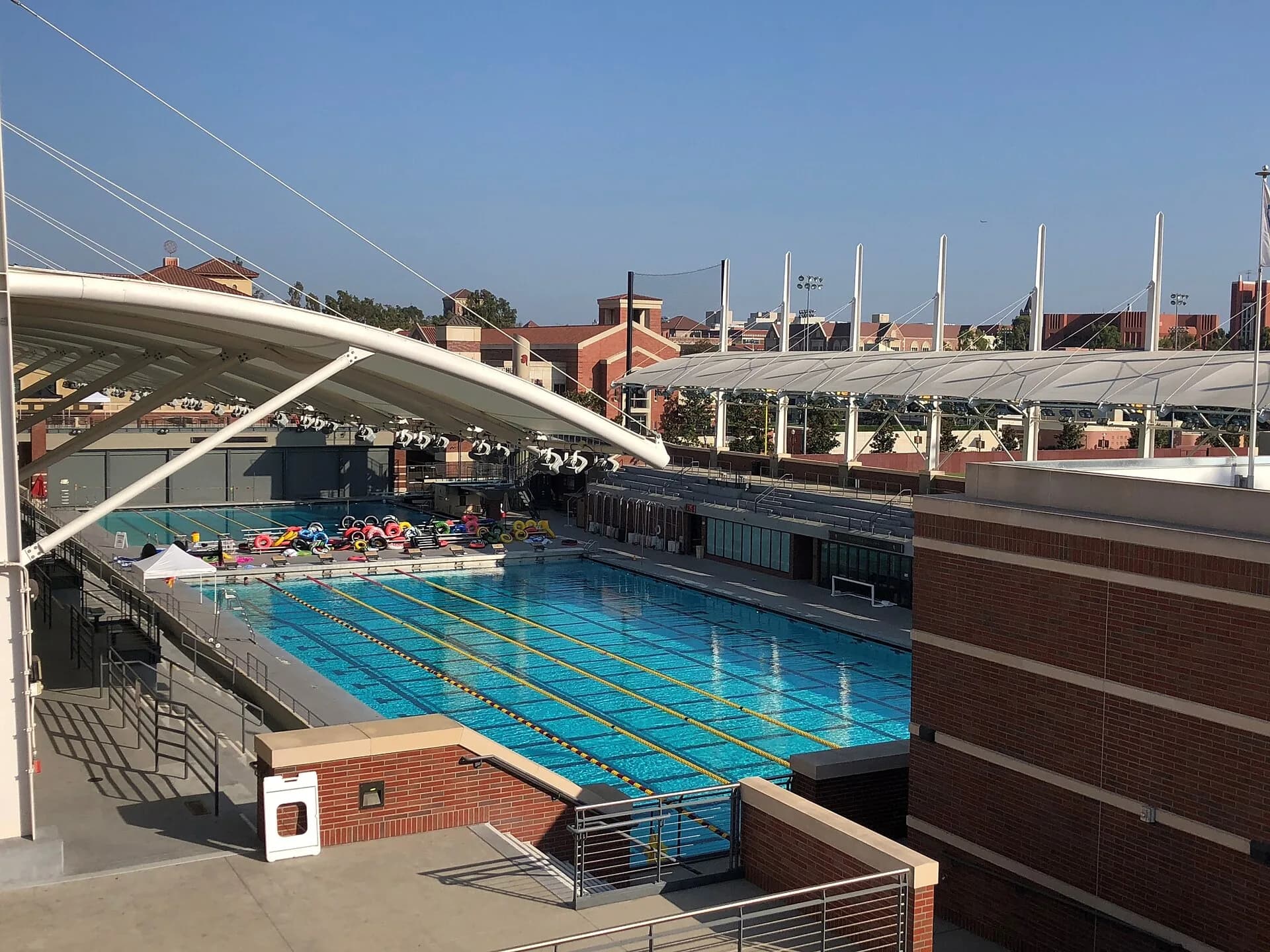 Competition and diving pools at Uytengsu Aquatics Center.